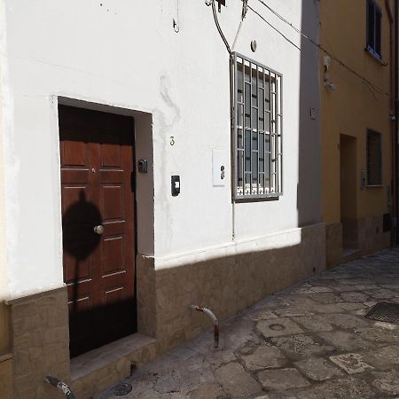 First House Villa Brindisi Bagian luar foto