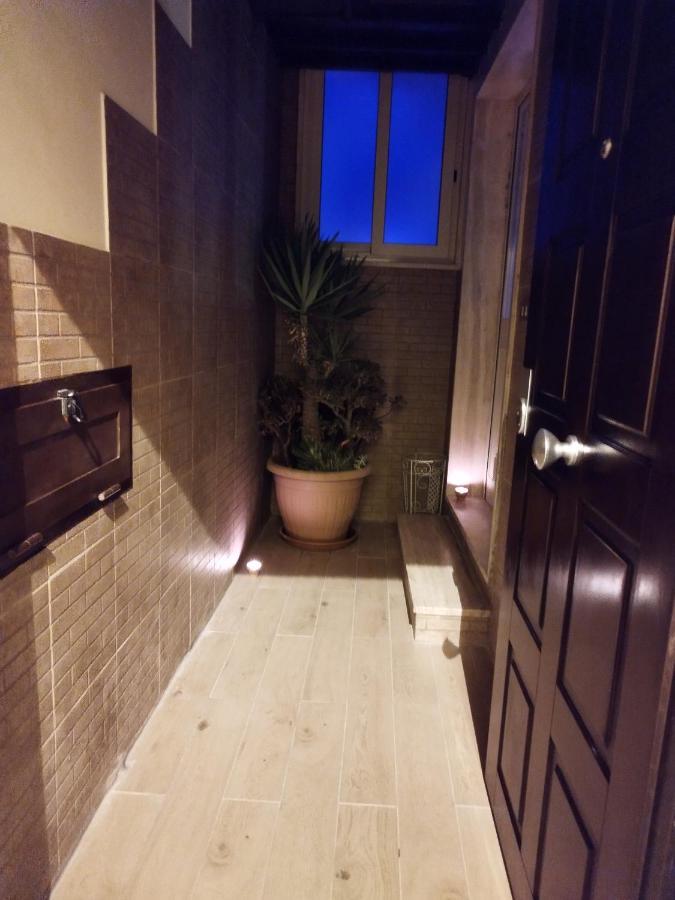 First House Villa Brindisi Bagian luar foto