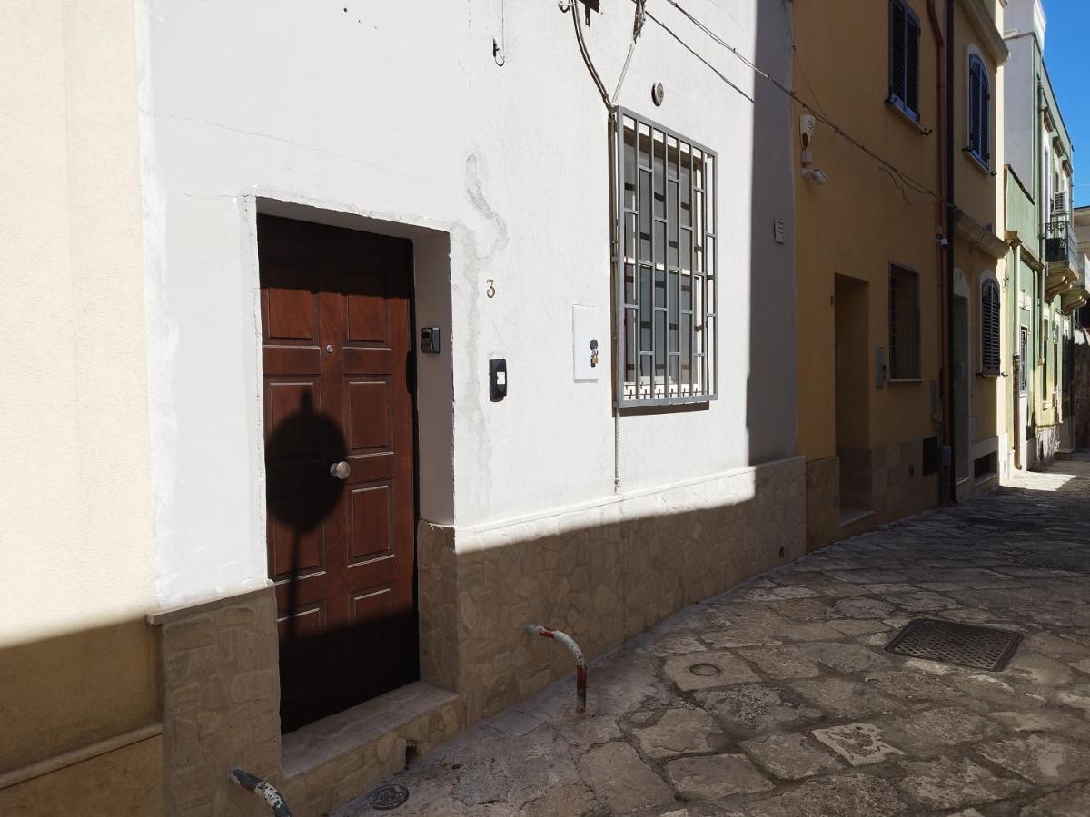First House Villa Brindisi Bagian luar foto